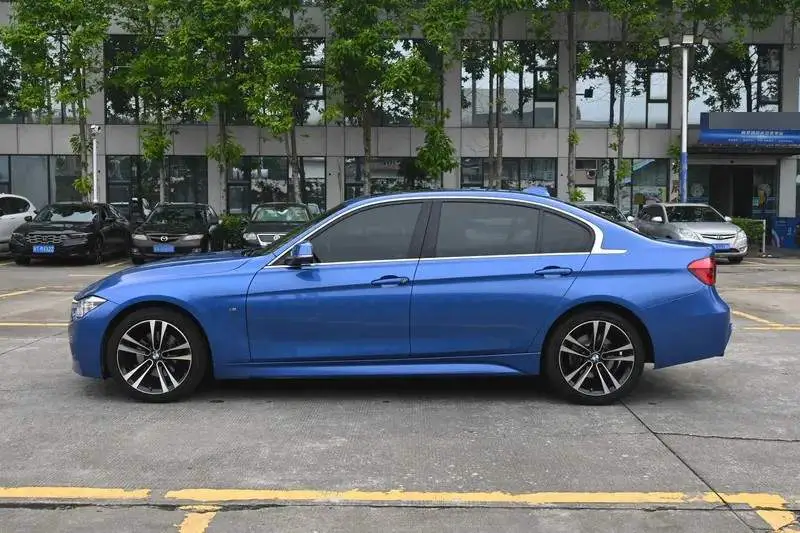 BMW 3 Series 2019 320Li M Sport Package — 4