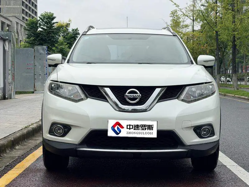X-Trail 2015 2.0L CVT Comfort MAX Edition 2WD — 2