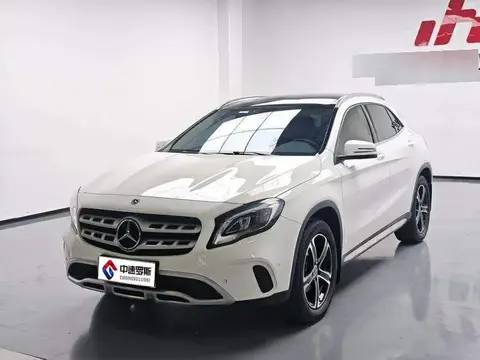 Mercedes-Benz GLA 2018 GLA 200 Fashion Edition