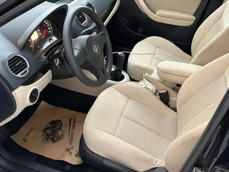 Lavida 2011 1.6L Manual Pinyou Edition — 10