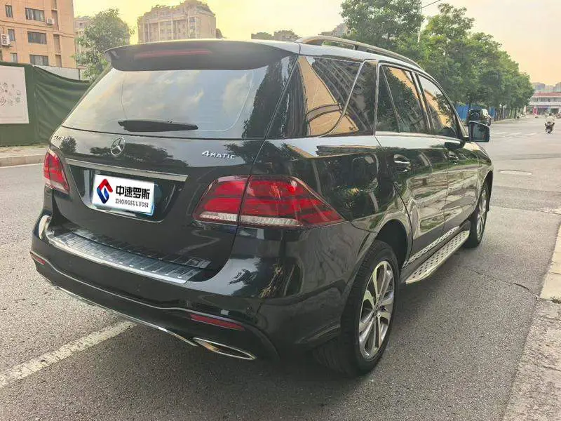 Mercedes-Benz GLE 2017 GLE 320 4MATIC Dynamic — 6