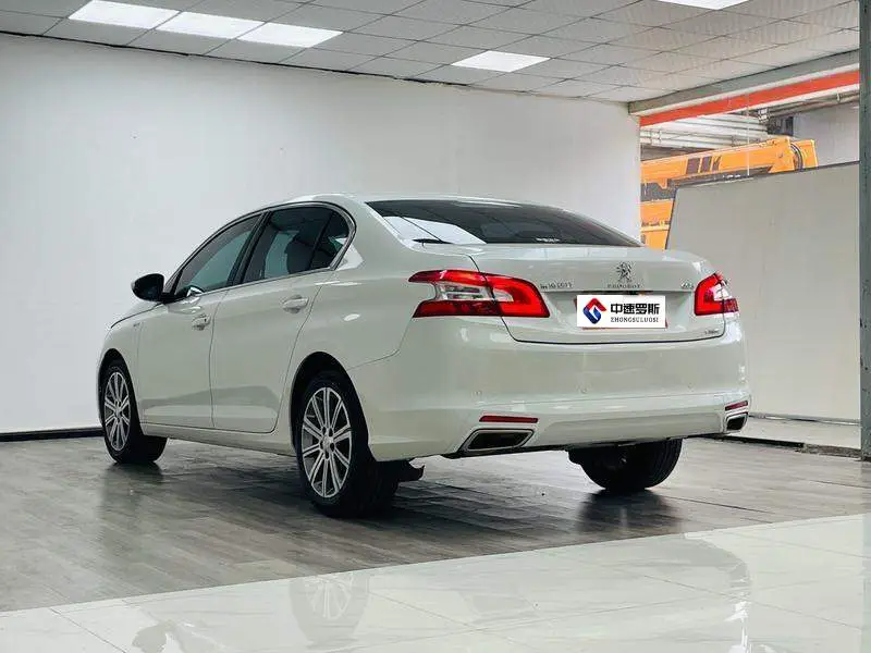Peugeot 408 2018 350THP Automatic Luxury Edition — 4