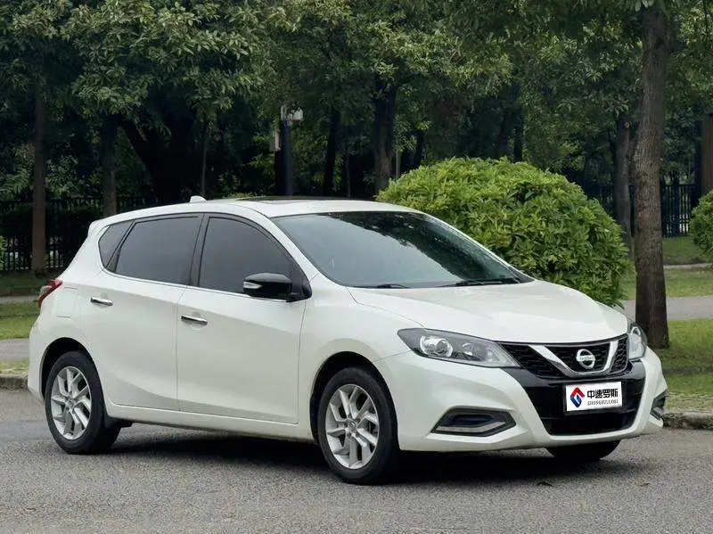 TIIDA 2021 1.6L CVT Intelligent Edition — 3