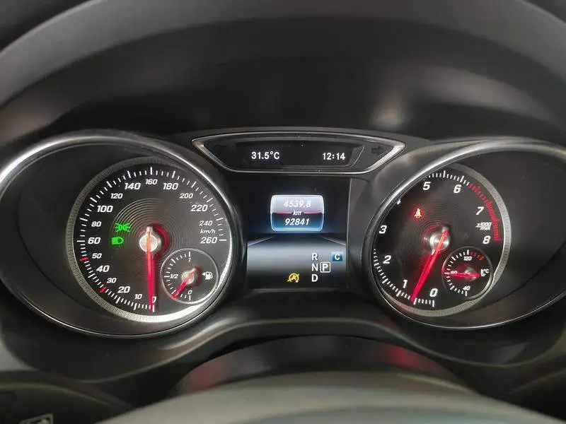 Mercedes-Benz GLA 2018 GLA 200 Dynamic — 7