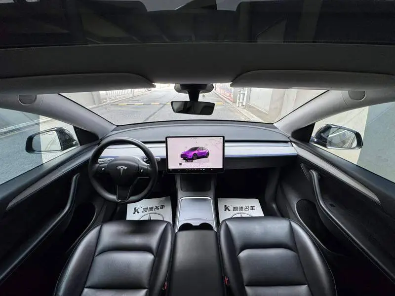 Model Y 2024 rear-wheel drive version — 11