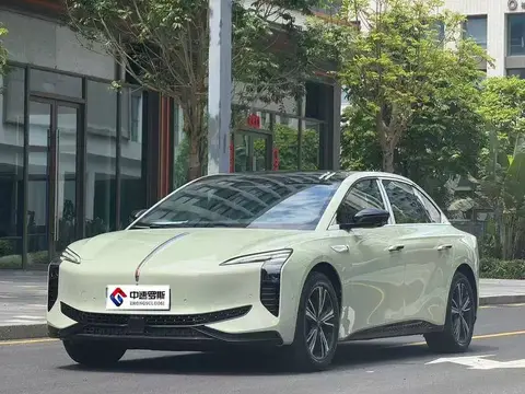 Hongqi EH7 2025 Model 600 Smart Choice Edition