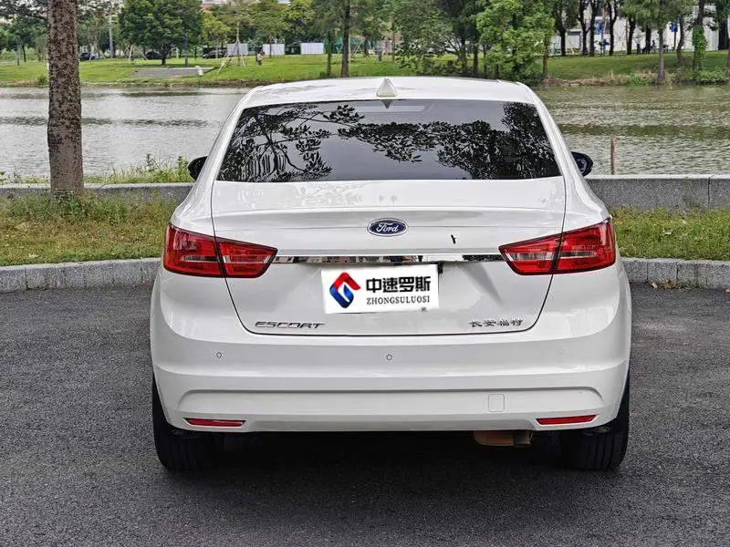 Furis 2015 1.5L Automatic Fashion Model — 6