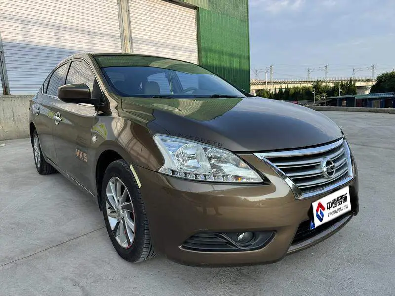 Sylphy 2012 1.6XL CVT Deluxe Edition — 3