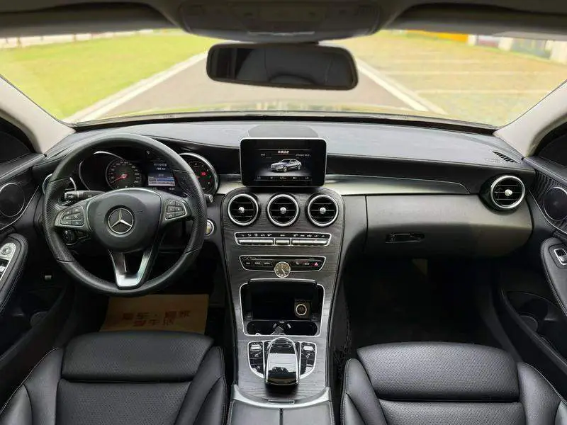 Mercedes-Benz C-Class 2016 C 200 L Sports — 7
