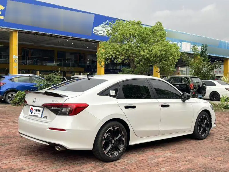 Civic 2022 240TURBO CVT Fuel Edition — 6