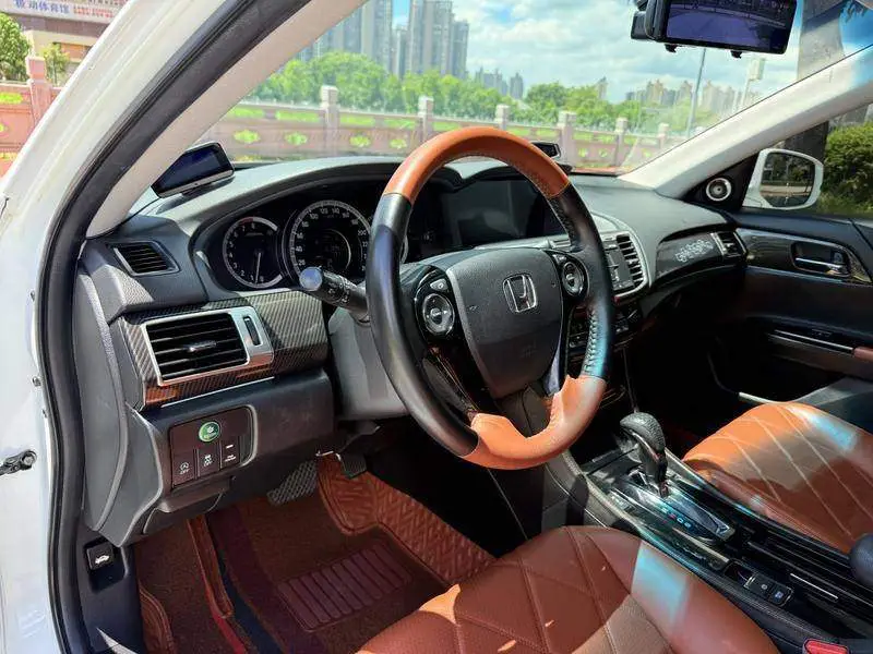 Accord 2016 2.4L Comfort Edition — 15