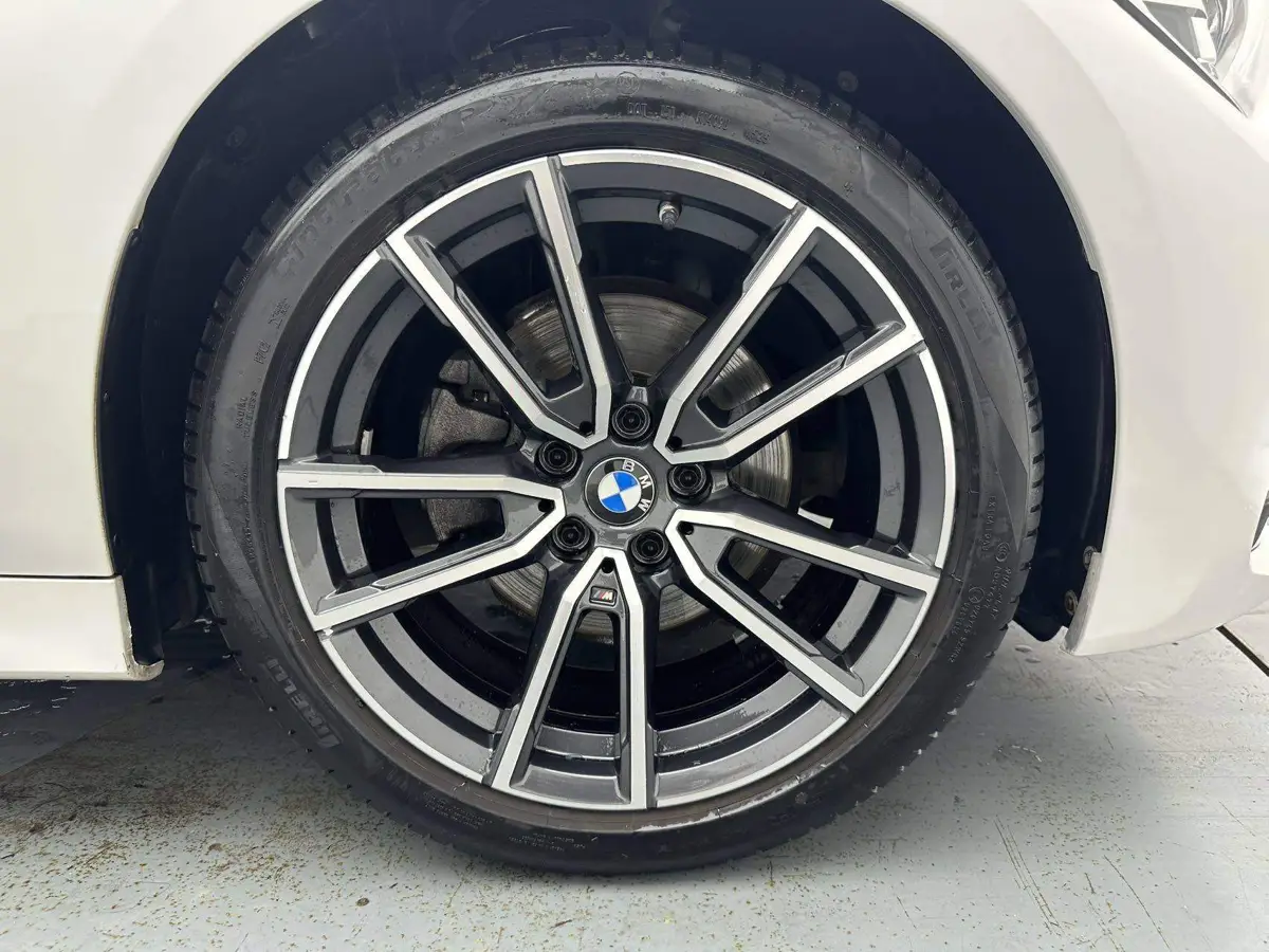 BMW 3 Series 2022 320Li M Sport Package — 8