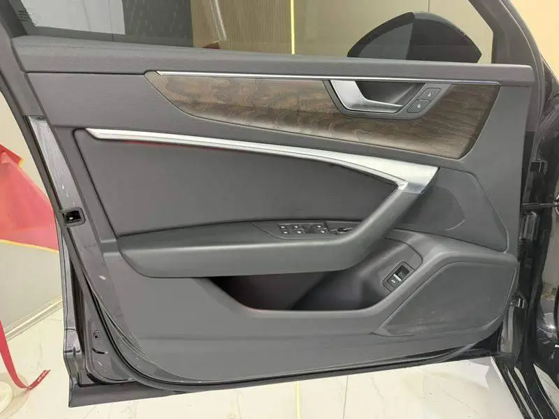 Audi A6L 2021 45 TFSI Premium Elegance — 9