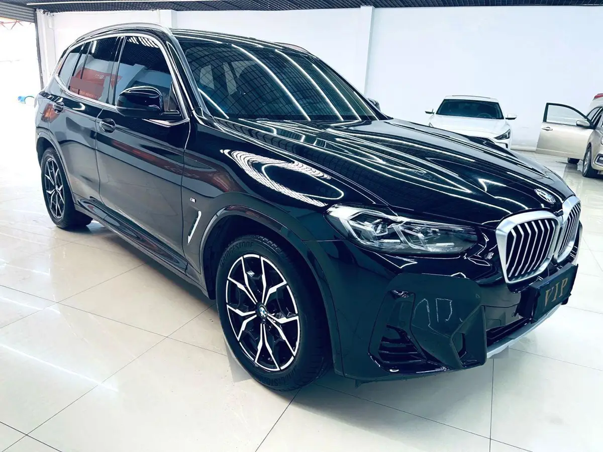 BMW X3 2023 xDrive25i M Sport Package — 3