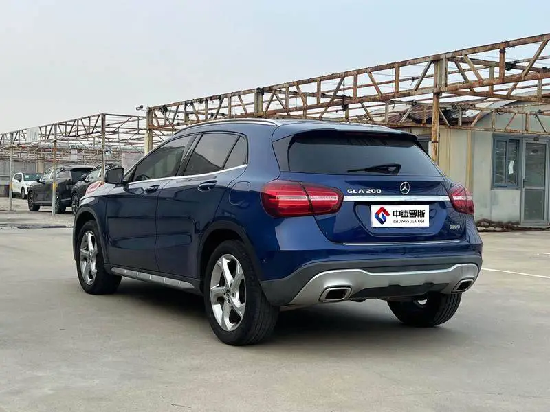 Mercedes-Benz GLA 2018 GLA 200 Dynamic — 4