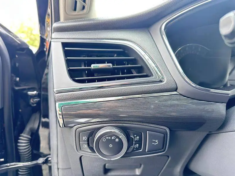 Taurus 2019 EcoBoost 245 Premium Edition — 17