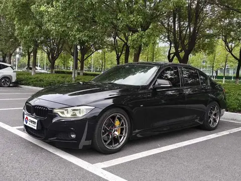 BMW 3 Series 2019 320i M Sport Package