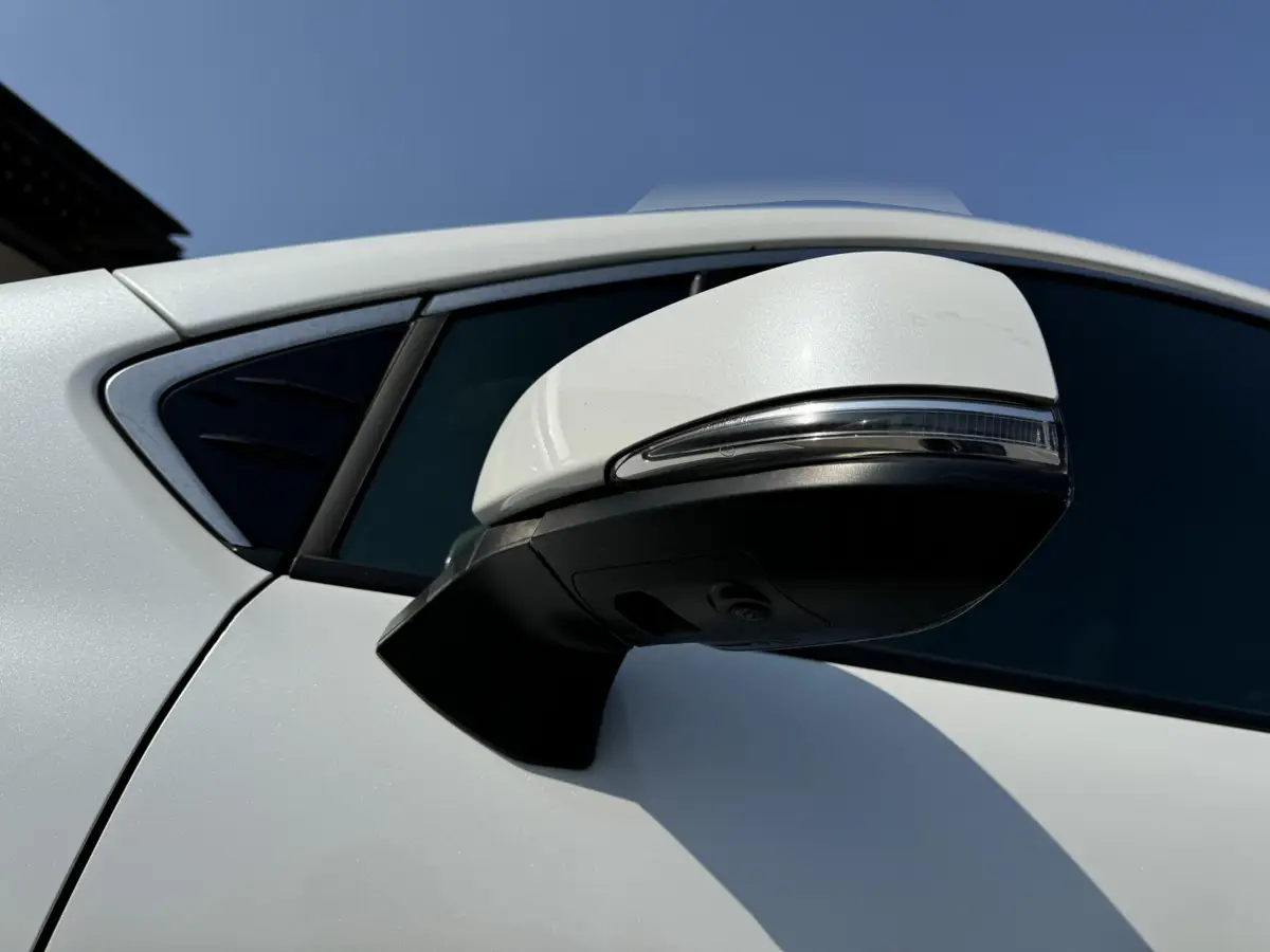 Grevia 2022 2.5L Hybrid Premium Edition — 21