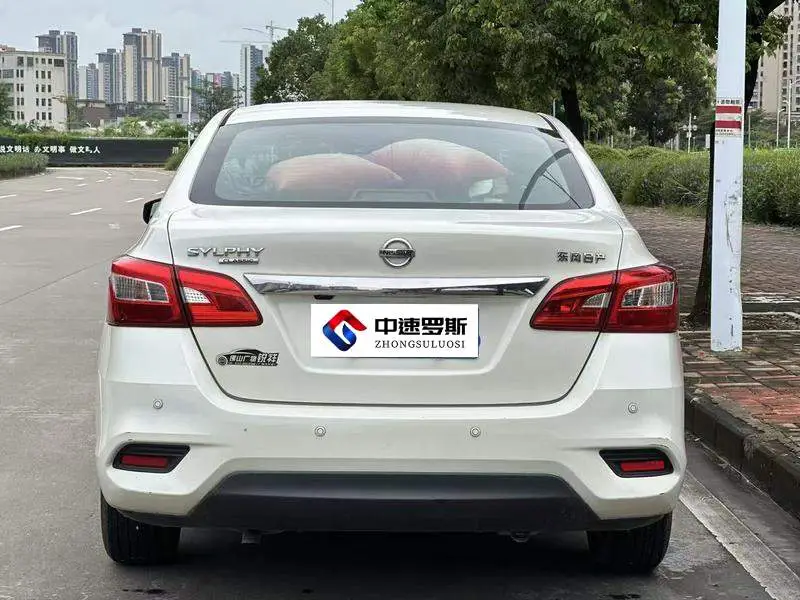 Sylphy 2021 Classic 1.6XL CVT Deluxe Edition — 4
