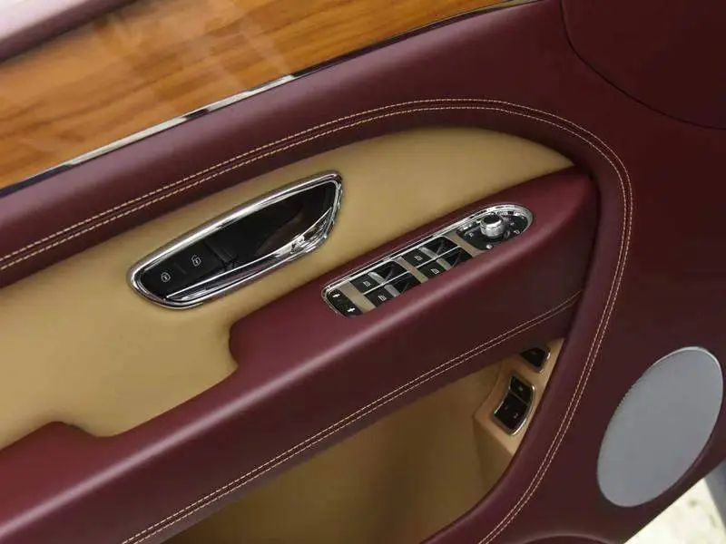 Bentayga 2021 4.0T V8 — 15