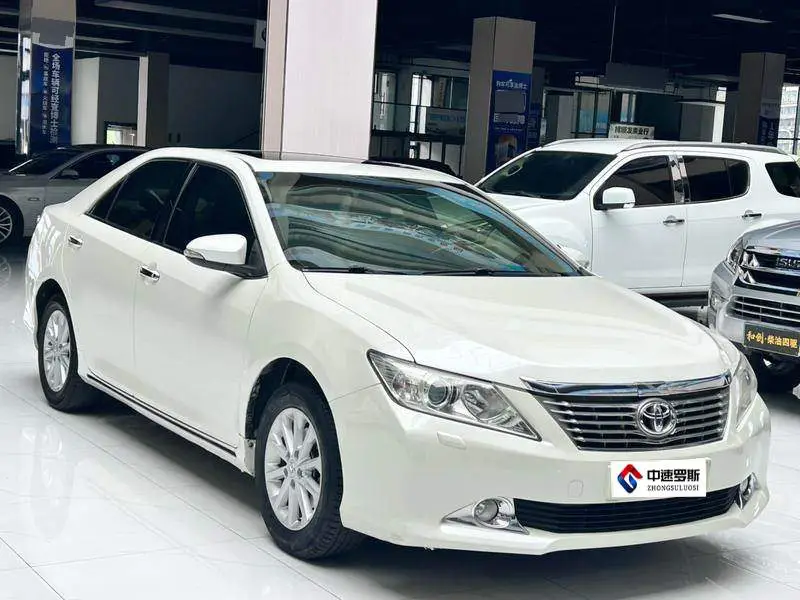 Camry 2012 2.0G Deluxe Edition — 3