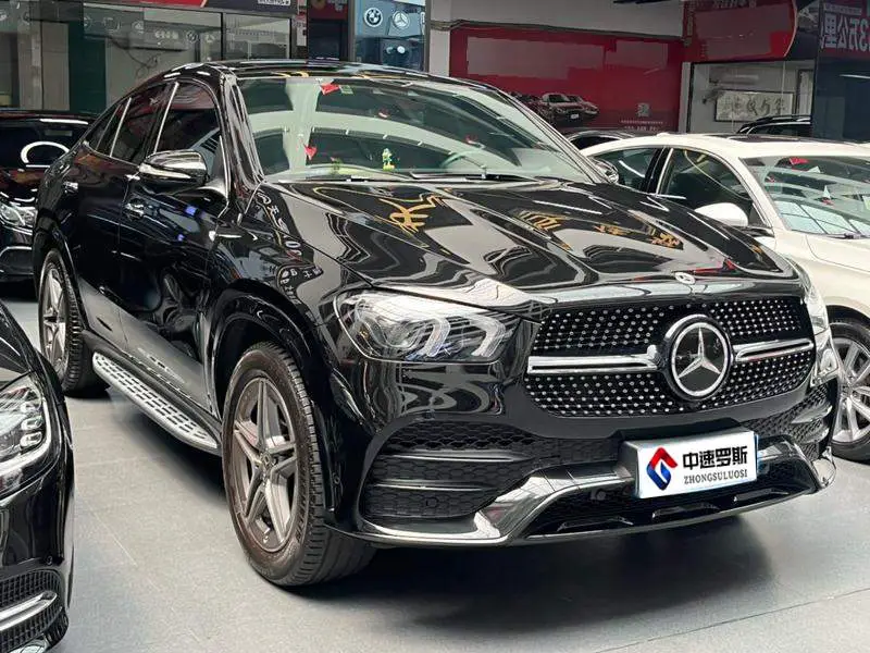 Mercedes-Benz GLE Coupe 2020 GLE 450 4MATIC Coupe SUV Luxury — 3