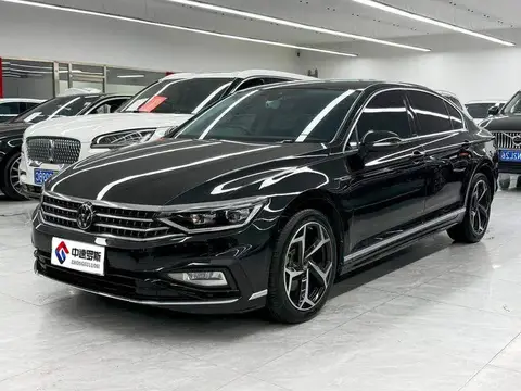 Magotan 2023 2 Millionth Anniversary Edition 330TSI DSG Luxury