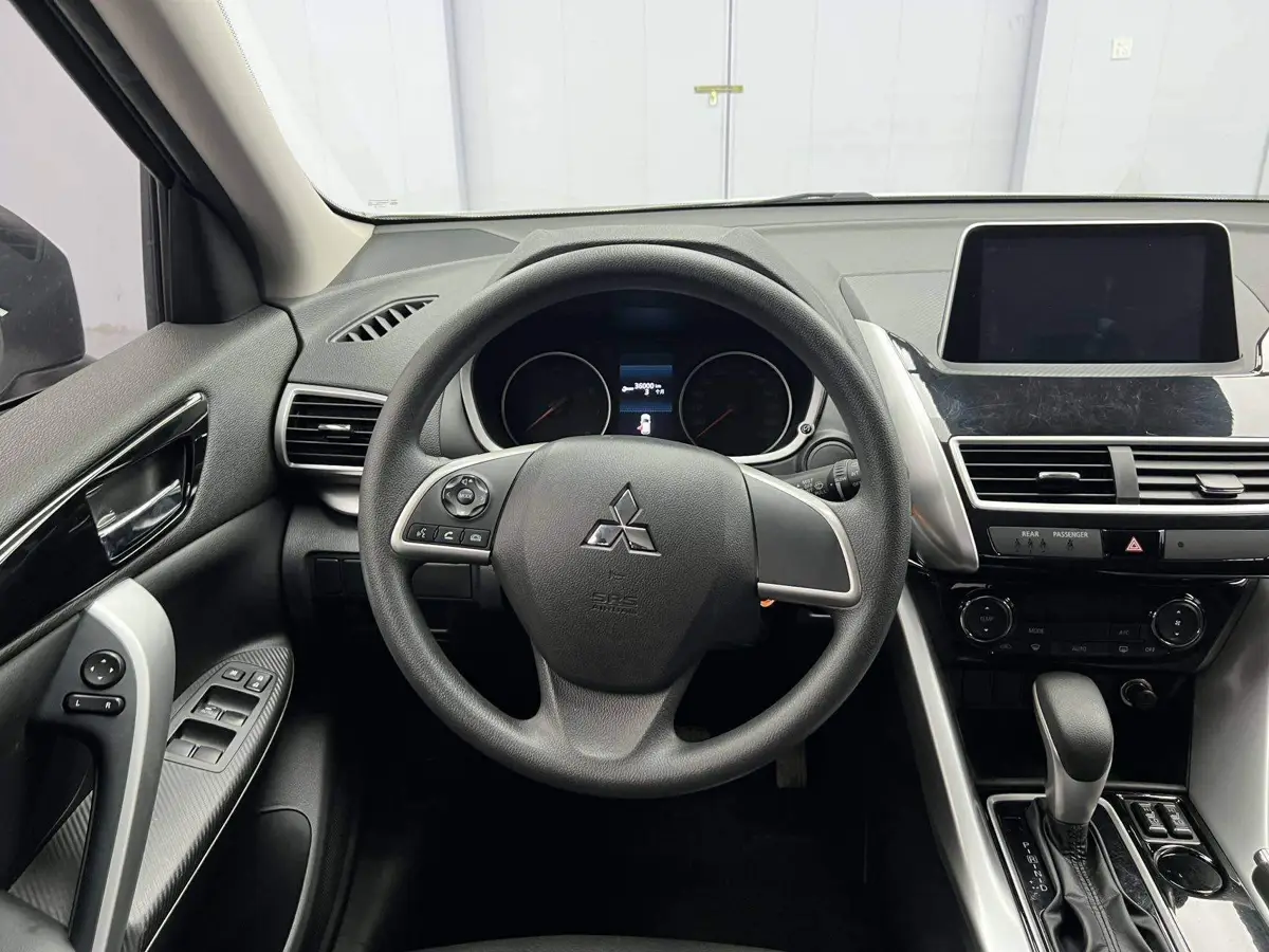 Yige 2022 1.5T CVT 2WD Fearless Edition — 10