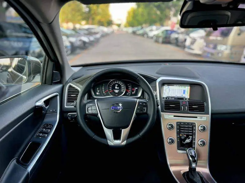 Volvo XC60 2017 T5 AWD Intelligent Edition — 20