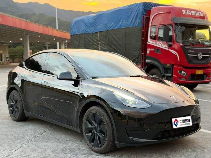 Model Y 2024 rear-wheel drive version — 3