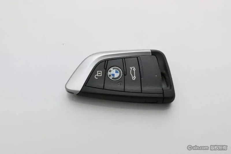 BMW 1 Series 2021 facelift 120i M Sport Night Edition — 6