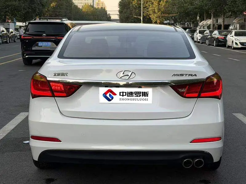 Name map 2014 1.8L Automatic Premium DLX — 5