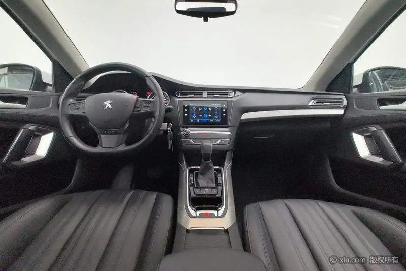 Peugeot 408 2020 360THP 10th Anniversary Edition — 12