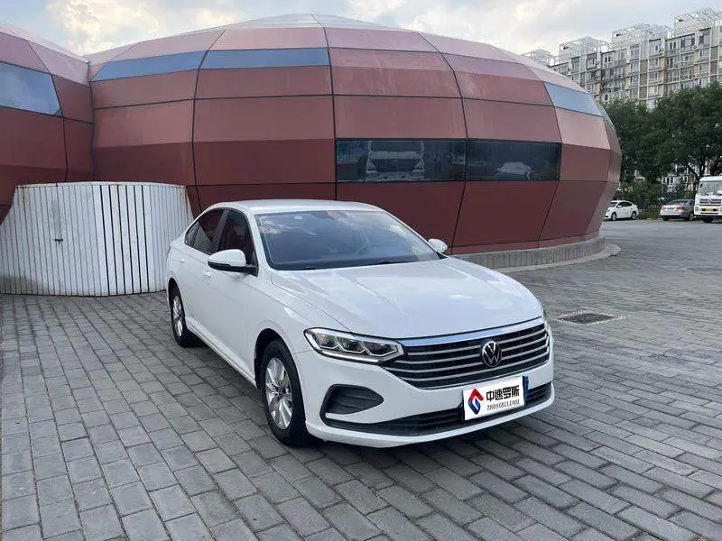 Lavida 2023 facelift 1.5L automatic Deyi version — 3