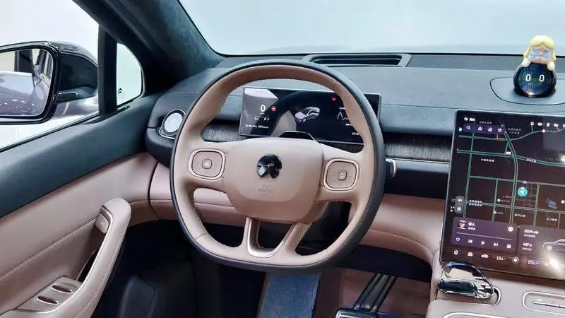 NIO EC6 2024 75kWh — 14