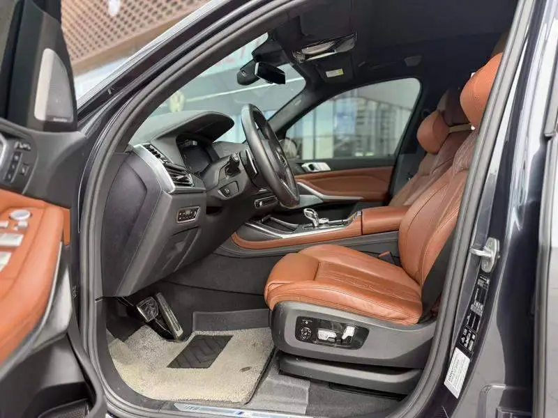 BMW X7 2019 xDrive40i Executive M Sport Package — 16