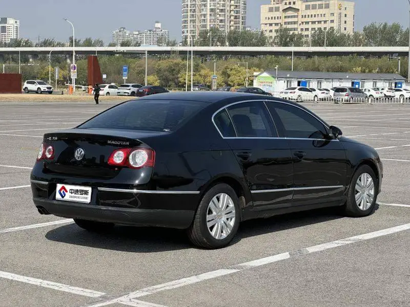 Magotan 2011 1.8TSI DSG Luxury Model — 6