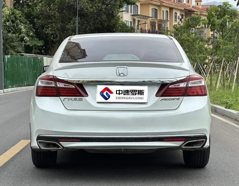 Accord 2016 2.0L Elite Edition — 5