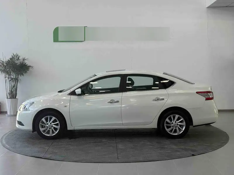 Sylphy 2014 1.6XV CVT Premium Edition — 4