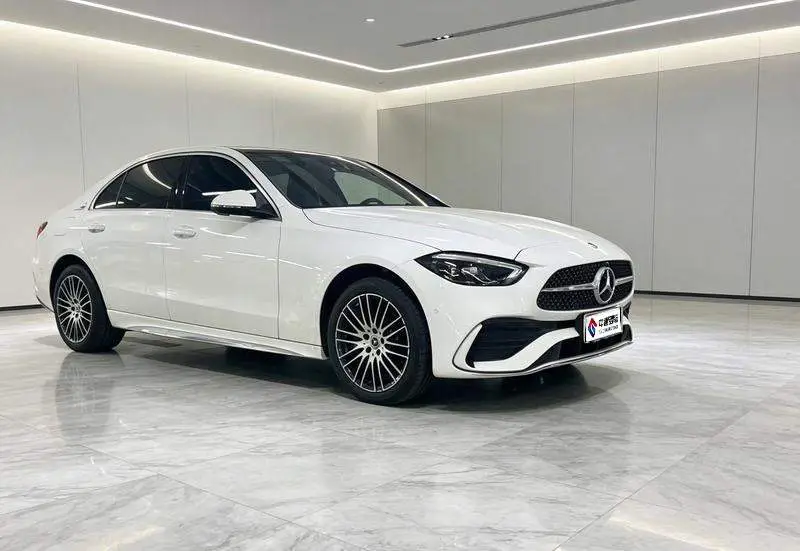 Mercedes-Benz C-Class 2025 C 260 L Sport — 3
