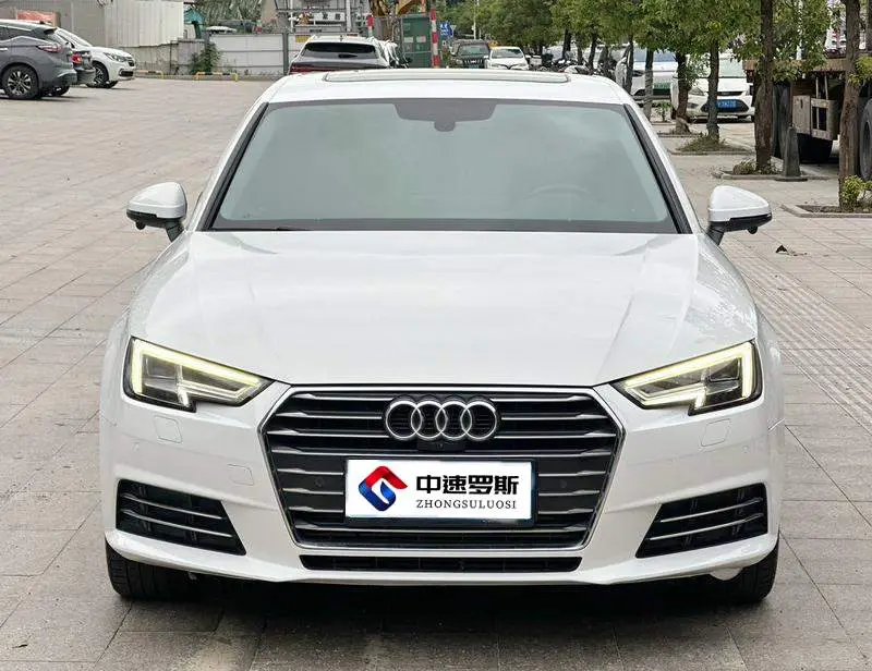Audi A4L 2017 Plus 40 TFSI Fashion Edition — 2