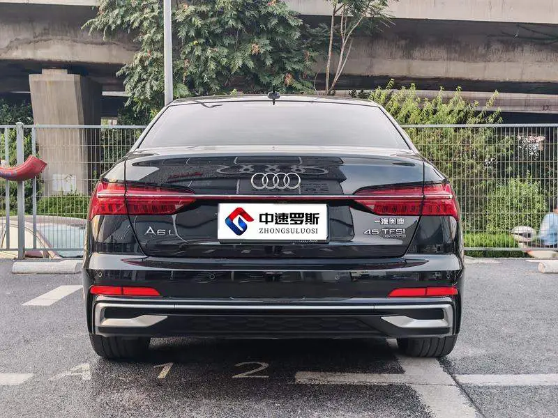 Audi A6L 2022 40 TFSI Luxury Dynamic Edition — 5