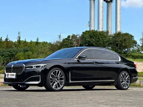 BMW 7 Series 2019 740Li Premium Luxury Package