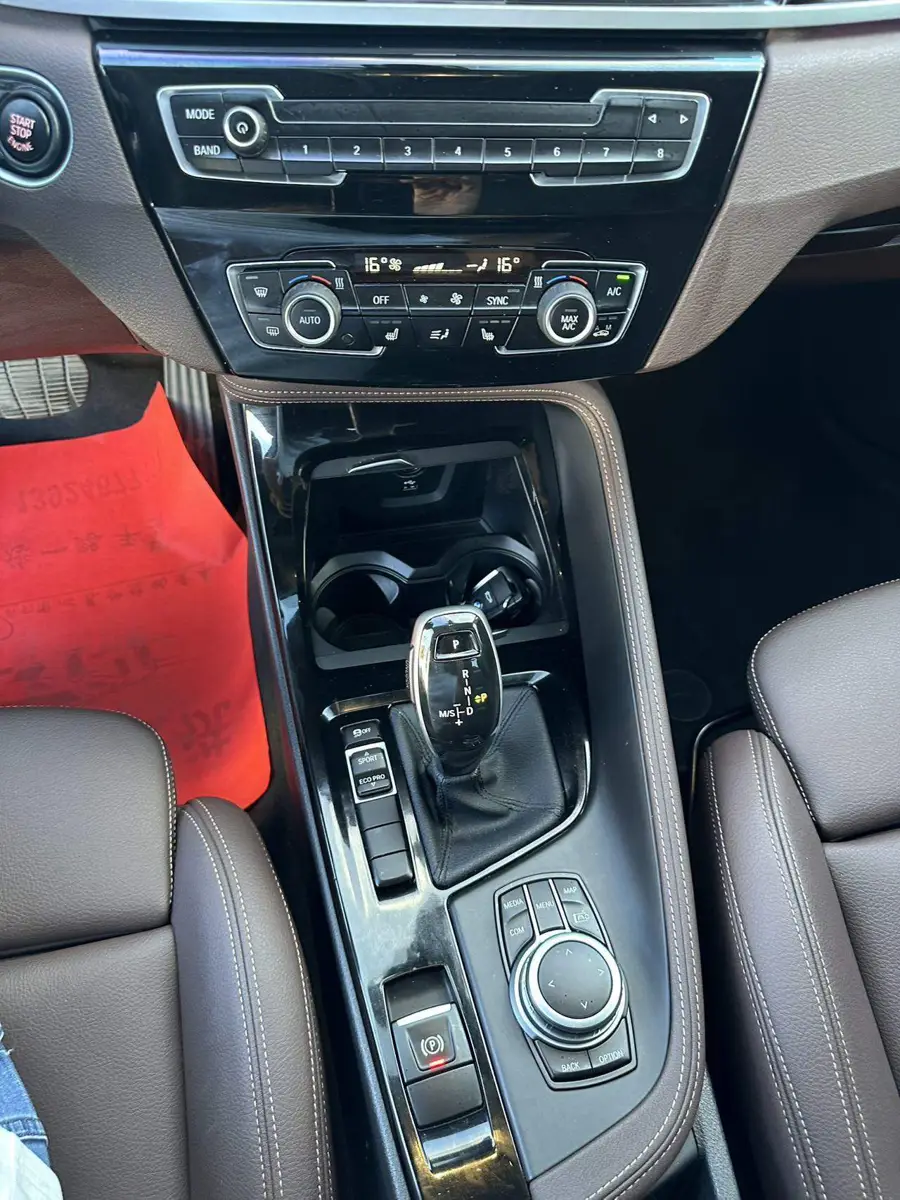 BMW X2 2021 sDrive20i M Off-Road Package — 14