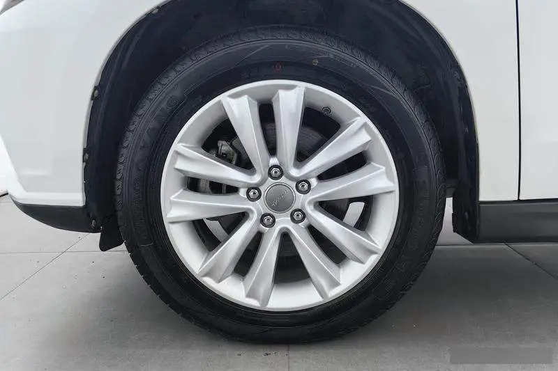 Haval H2 2015 1.5T Automatic 2WD Premium Edition — 8