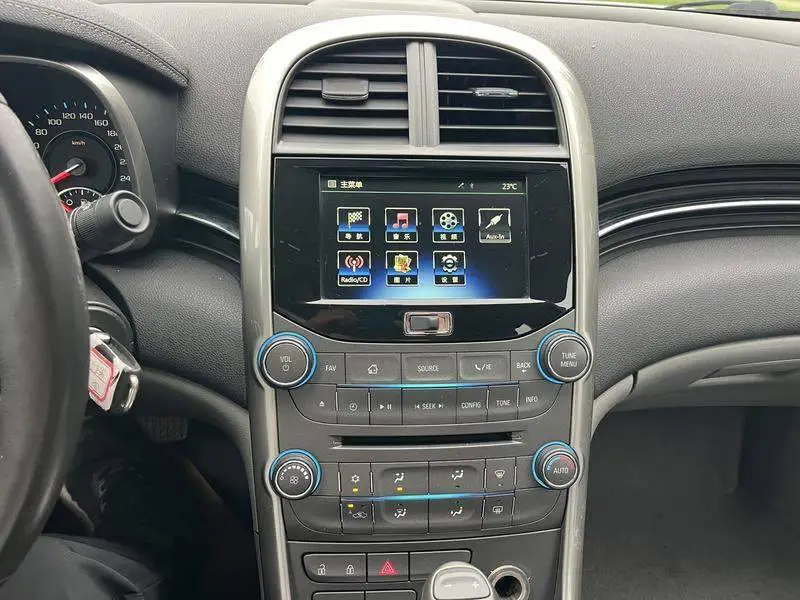 Malibu 2016 2.0L Automatic Luxury Edition — 12