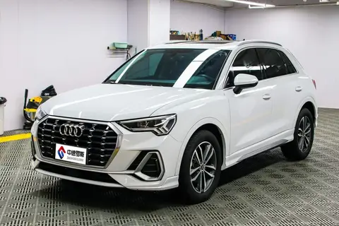 Audi Q3 2022 35 TFSI Progressive Dynamic Edition