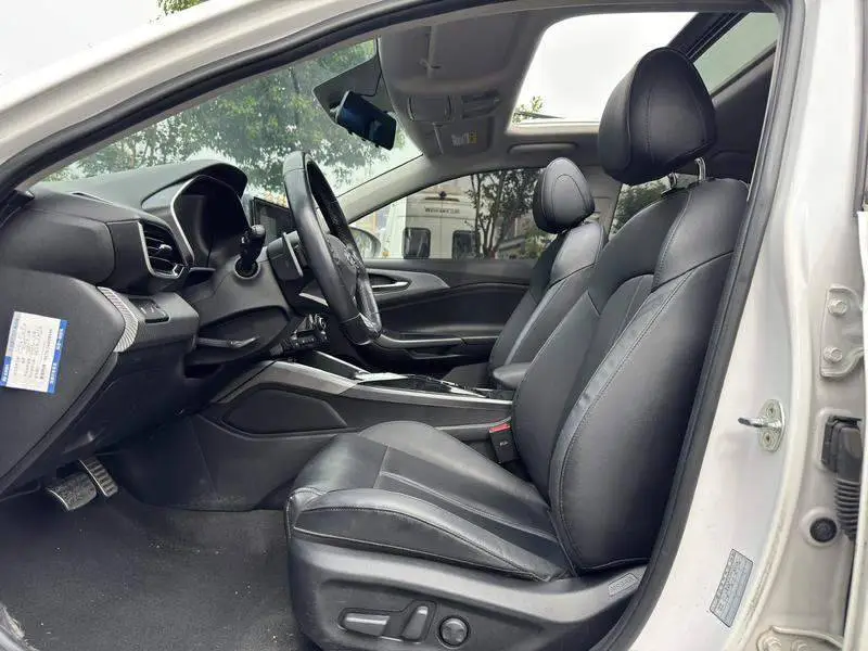 Festa pure electric 2020 GLS Free Travel Edition — 10