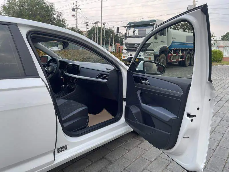 Lavida 2023 facelift 1.5L automatic Deyi version — 20