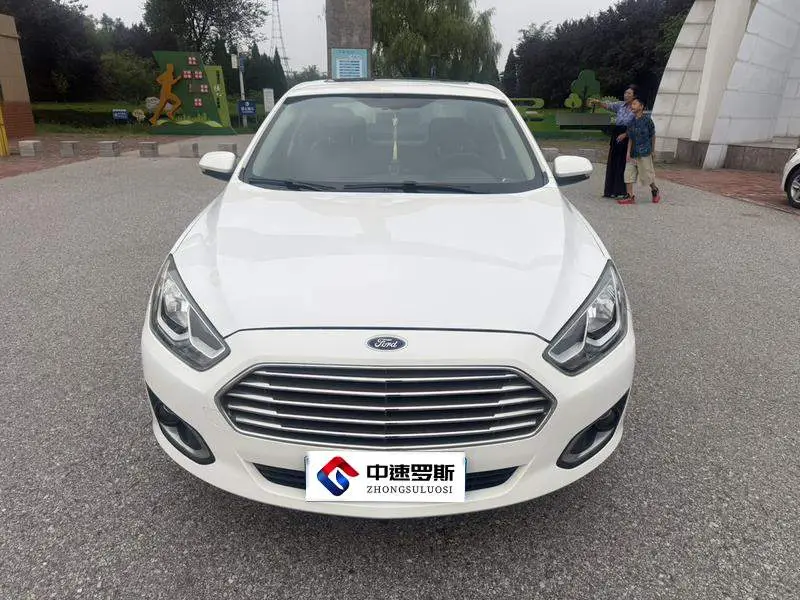 Furis 2015 1.5L Automatic Fashion Model — 2